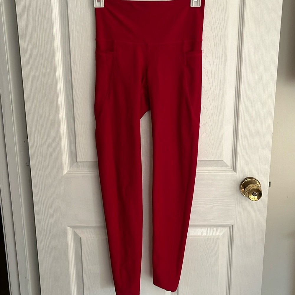 Old navy go dry leggings